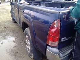 2007 TOYOTA TACOMA BLUE EXTD CAB 4.0L AT, 2WD.  Z24885